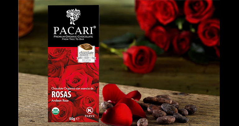 Chocolate rosa andina, con intenso aroma a cacao ecuatoriano y la delicadeza de esta flor 