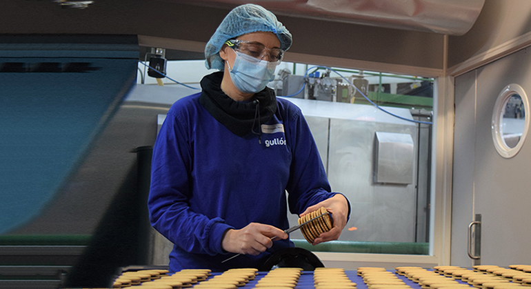 Galletas Gullón  primera compañía del sector agroalimentario en implementar el registro salarial