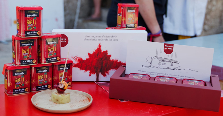 El Pimentón de la Vera se promociona en Galicia como el ingrediente perfecto para acompañar al pulpo gallego