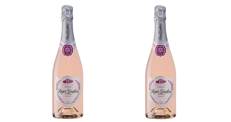 Cava rosado complejo, persistente, con una burbuja muy fina y elegante