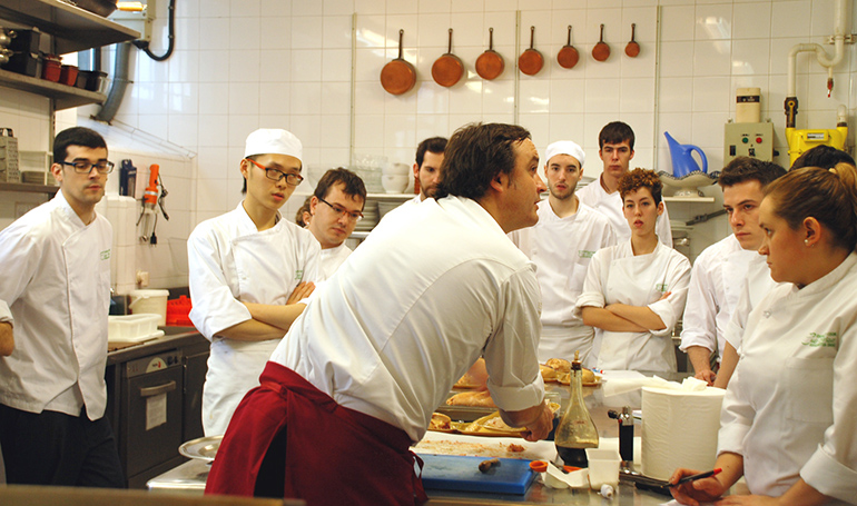 Rougie muestra el potencial del foie gras en la escuela de cocina Luis Irizar, de San Sebastián
