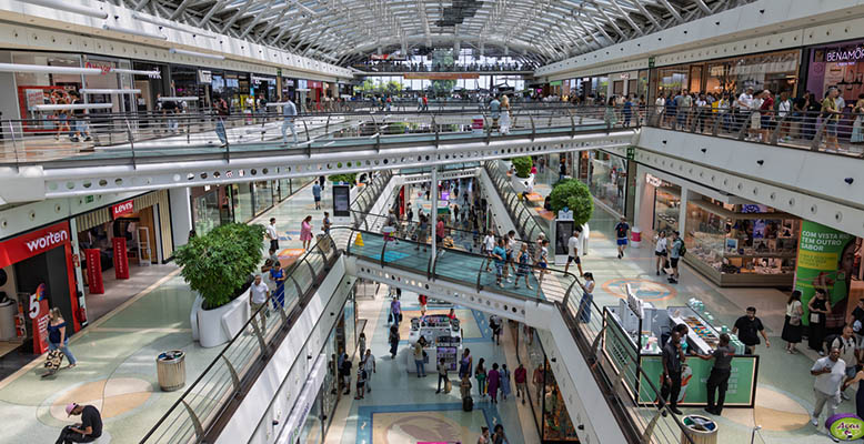 Los centros comerciales buscan reducir su factura energética con soluciones basadas en datos