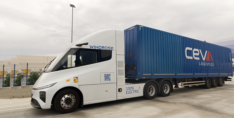 Camión 100% eléctrico de Ceva Logistics recorre la ruta Algeciras Madrid