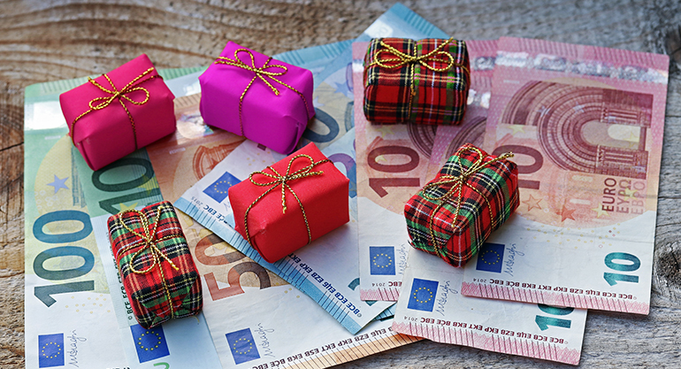 Gasto en navidad: los gastos en alimentación y regalos no se tocan