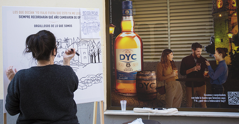 dyc-artistas-locales-escaparates-comercio-local