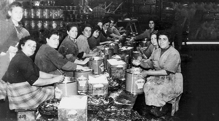 Grupo Consorcio celebra su 75 aniversario con una muestra fotográfica que repasa su historia conservera en Santoña