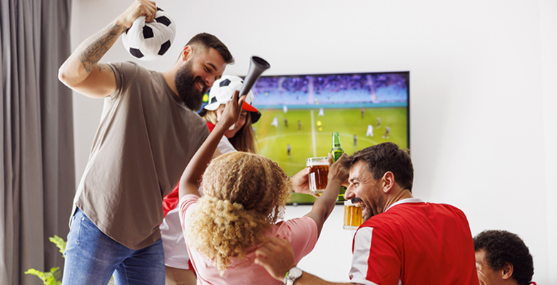 Comienza el Mundial de Fútbol: los fans gastan en el hogar un 6% más y en la hostelería, un 16% más
