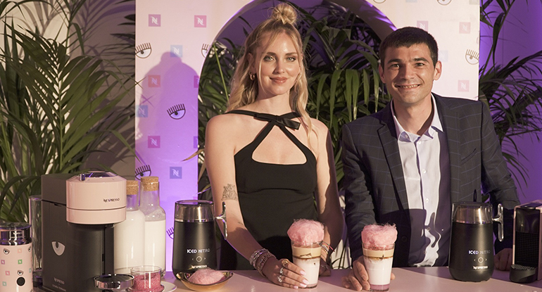 nespresso-coleccion-chiara-ferragni-influencer-vertuo-cafe