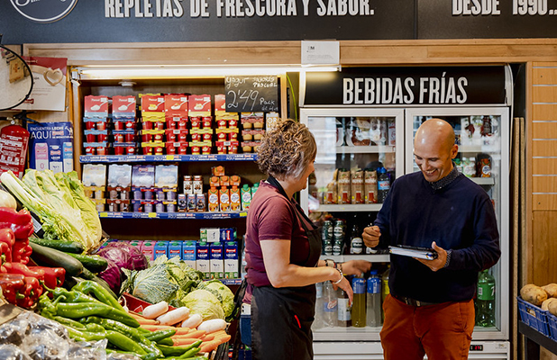 Qualianza, la distribuidora de Pascual, se fija en los establecimientos de alimentación tradicional y en el comercio de conveniencia