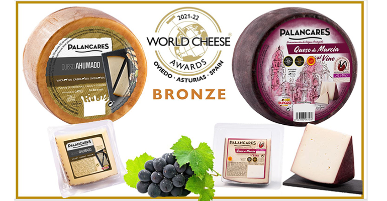 Queso DOP de cabra Murcia al Vino y emicurado Mezcla de tres leches ahumado, distinguidos en los World Cheese Awards 