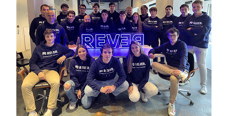 Rever team