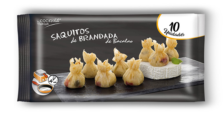 Delicatessen de bacalao: saquitos de brandada, pimientos y croquetas