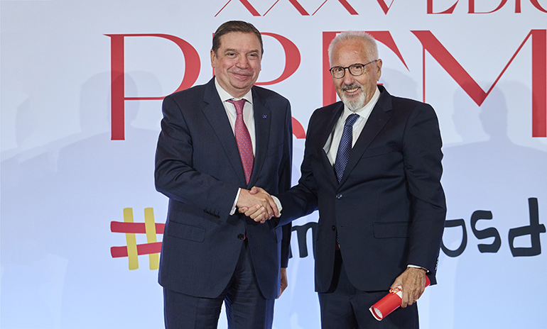 ﻿Trops se convierte en la primera empresa en recibir a la vez el premio  “Alimentos de España” a la Industria Alimentaria y a la Internacionalización